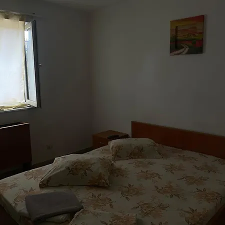 Quiet Garden 1st Floor Bucharest